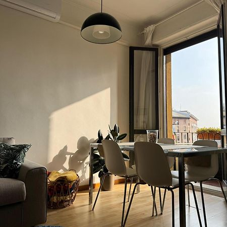 Trilocale Con Due Balconi A Isola Porta Nuova Apartment Milano Ngoại thất bức ảnh