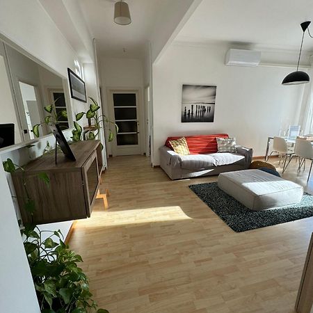 Trilocale Con Due Balconi A Isola Porta Nuova Apartment Milano Ngoại thất bức ảnh