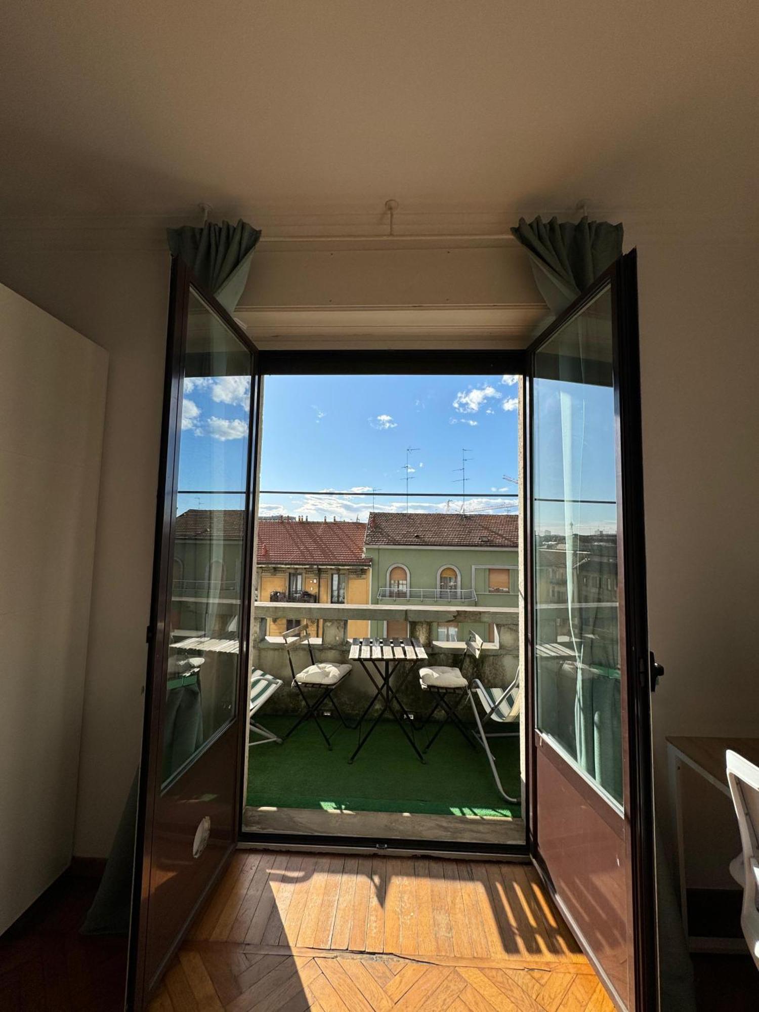 Trilocale Con Due Balconi A Isola Porta Nuova Apartment Milano Ngoại thất bức ảnh